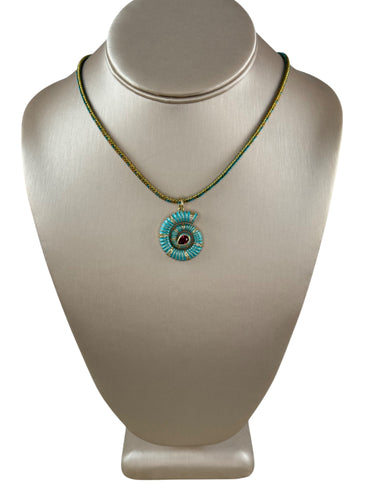 N4055 - Cord necklace with enamel shell charm